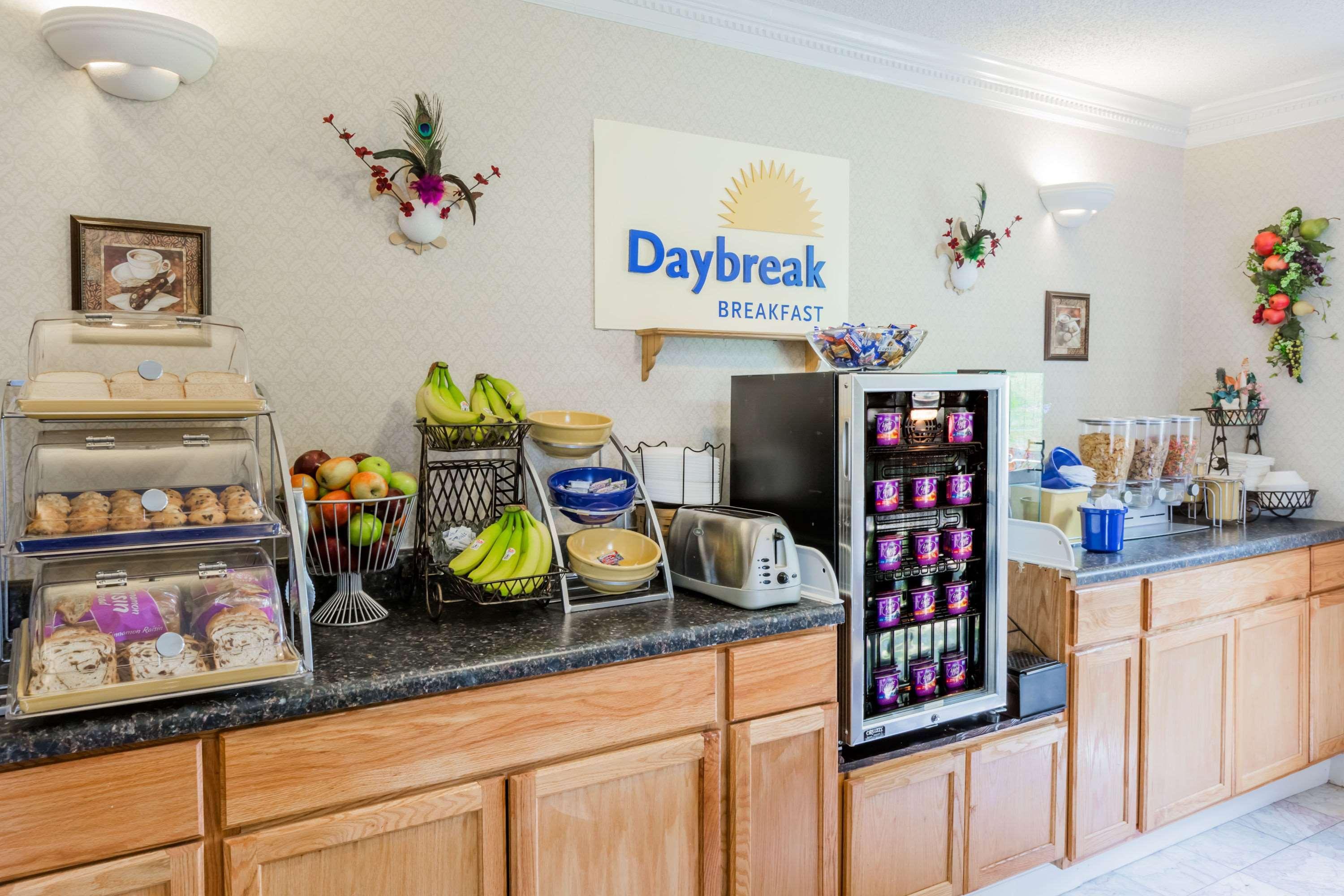 Days Inn - Oneonta Luaran gambar